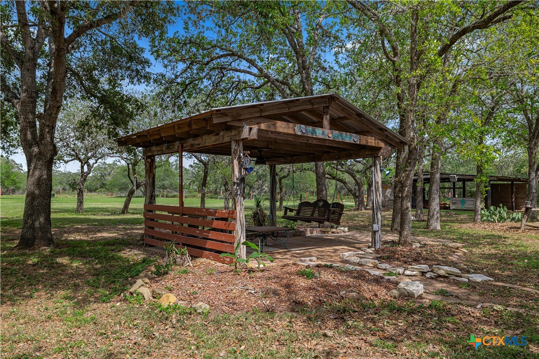 296 Cinco Oaks