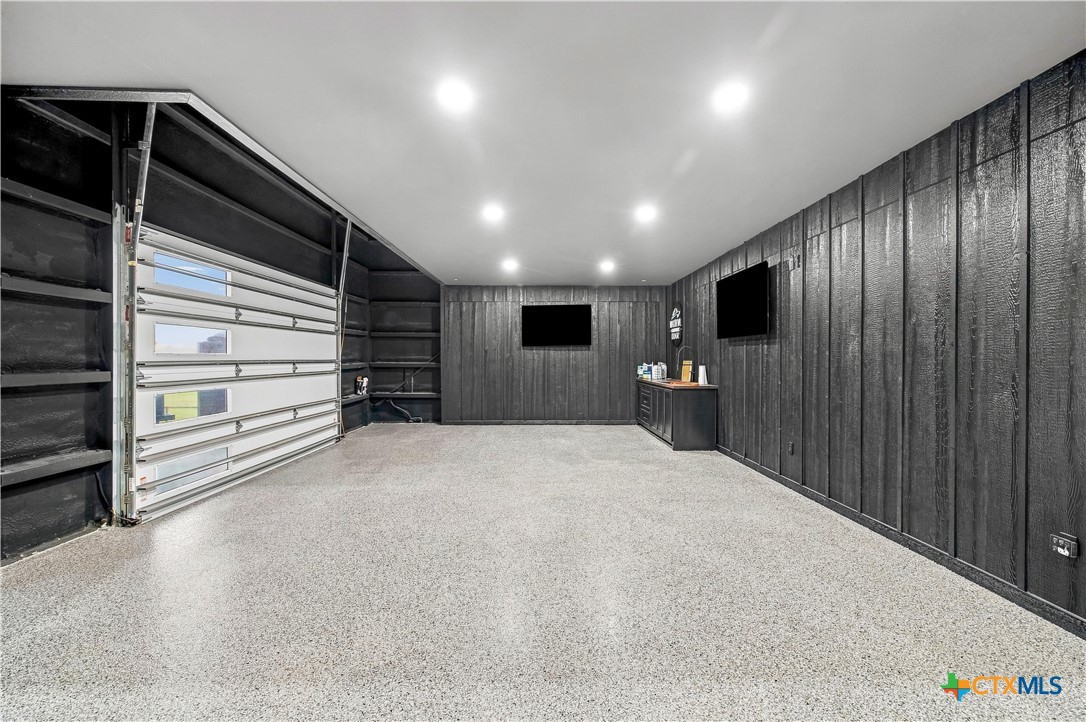 72 Southwind Drive