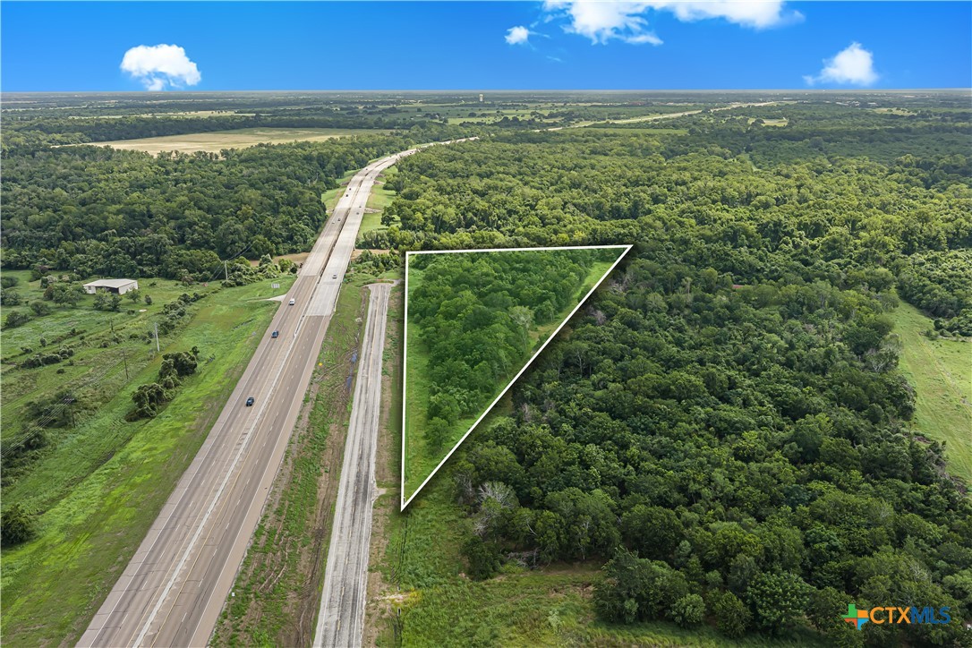 000 NW ZAC LENTZ PKWY