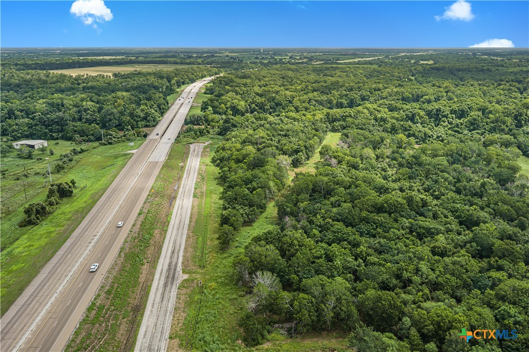 000 NW ZAC LENTZ PKWY
