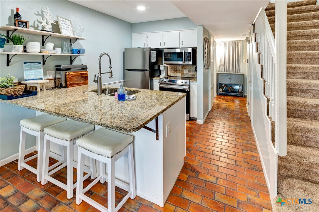 462 N 15th Street Unit #2 Cove
