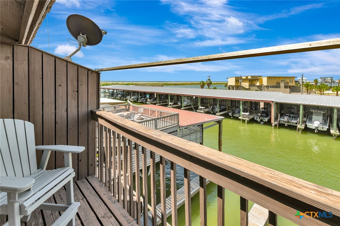 462 N 15th Street Unit #2 Cove