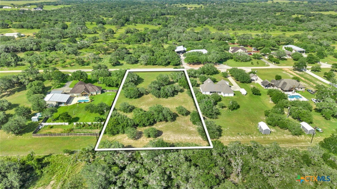 353 Pura Vida Road