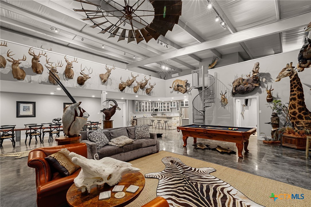 148 Lakecreek Drive