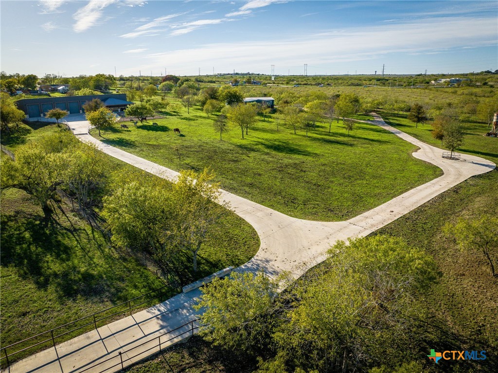 148 Lakecreek Drive
