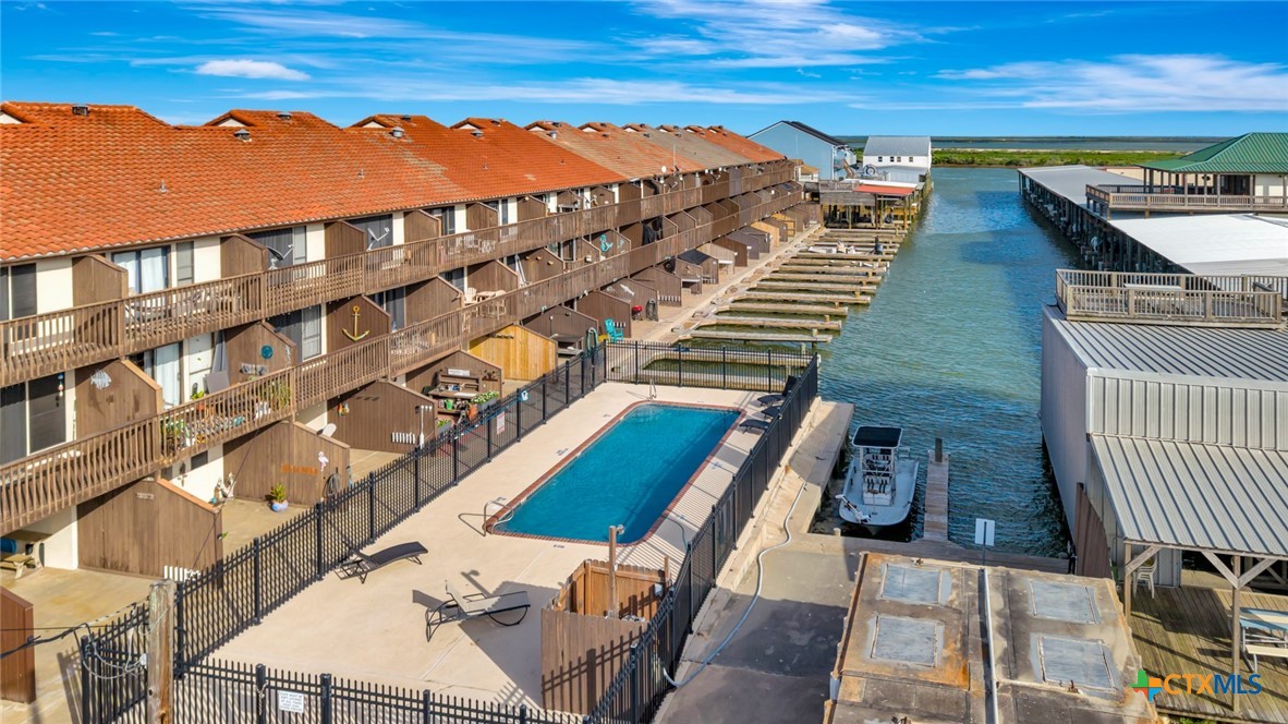 458 15th Street Cove 4