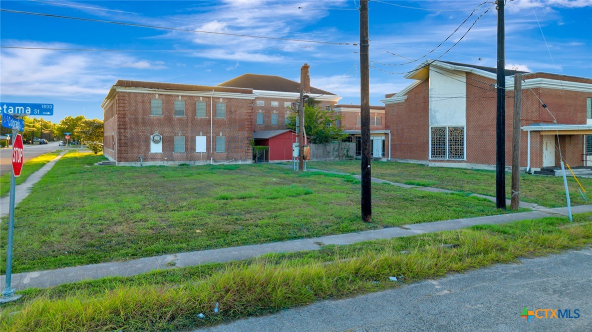 1804 N Laurent Street