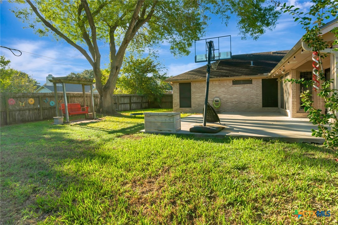 606 Santa Fe
