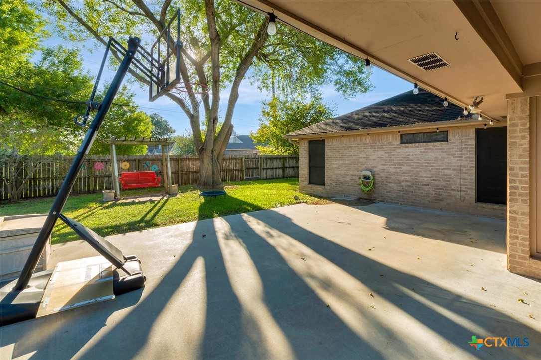 606 Santa Fe