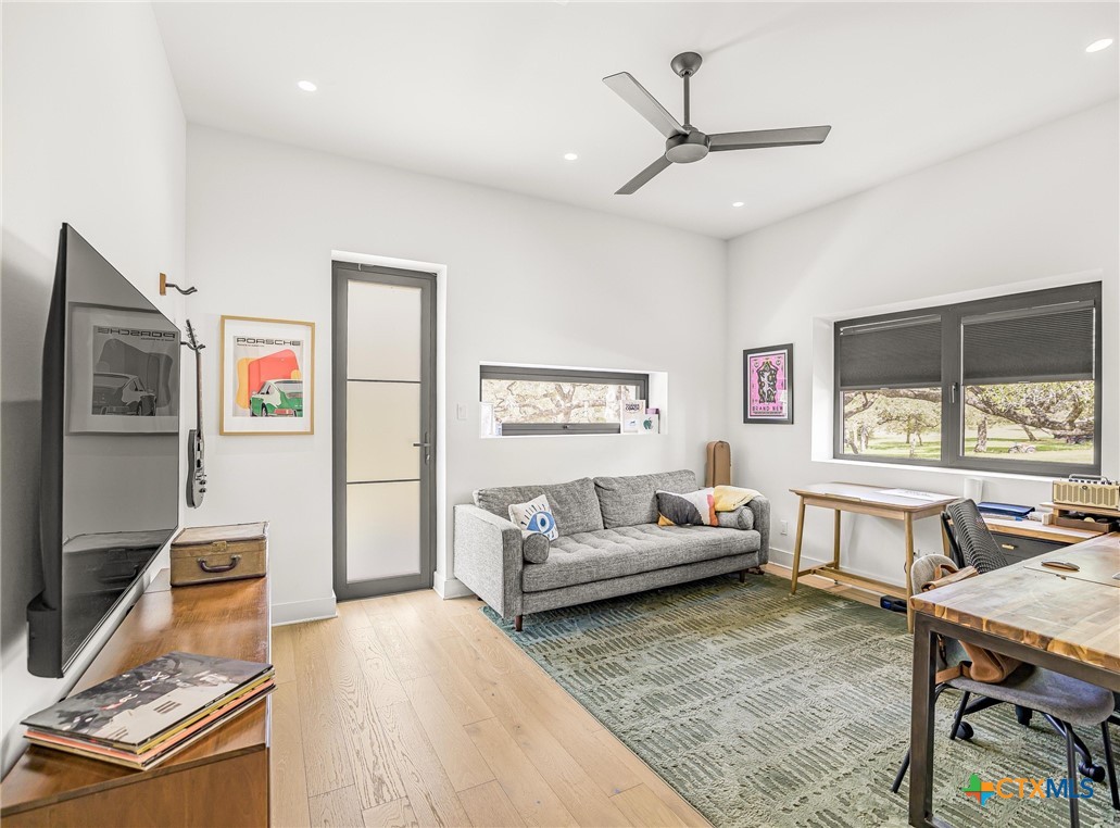 356 Camino Real