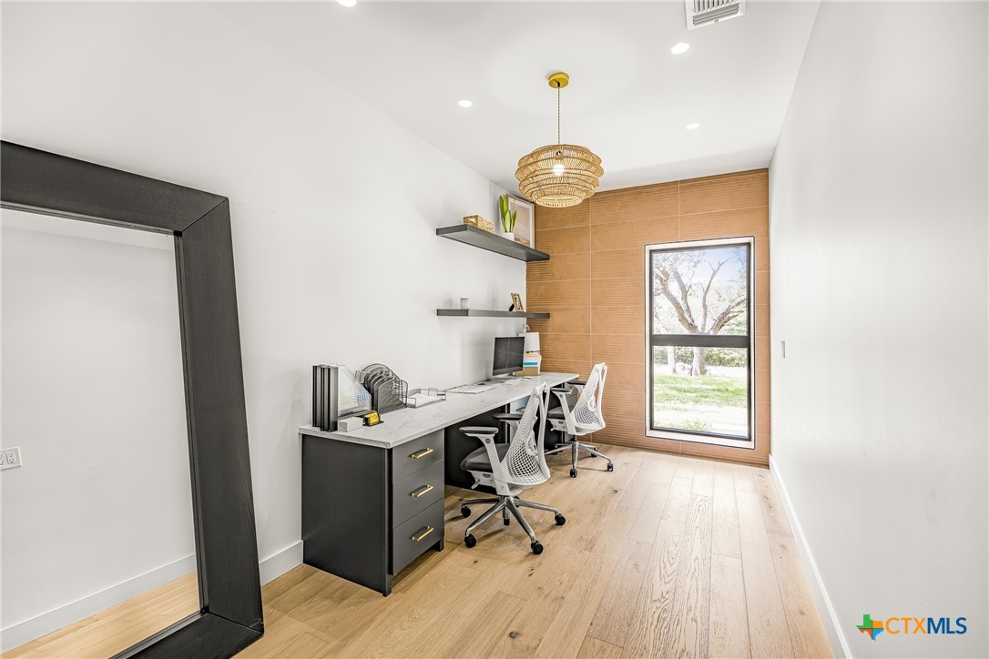 356 Camino Real
