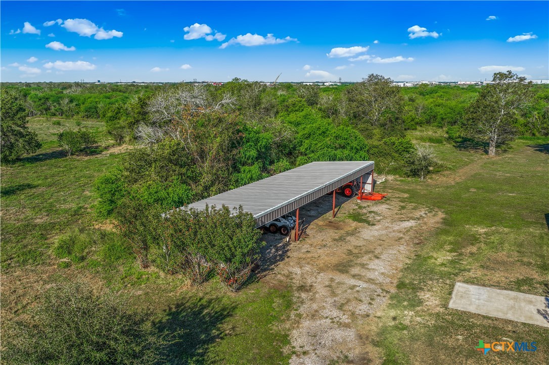 7440 Hanselman Road