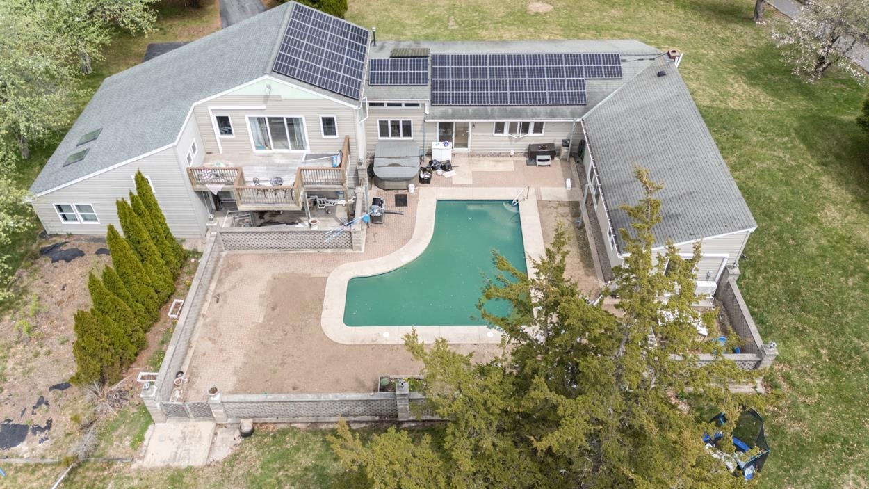 131 Bush Hill Road