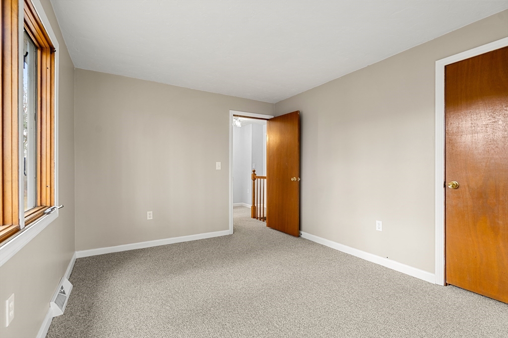 206 Cardinal Ln # 206