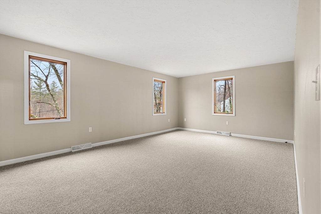 206 Cardinal Ln # 206