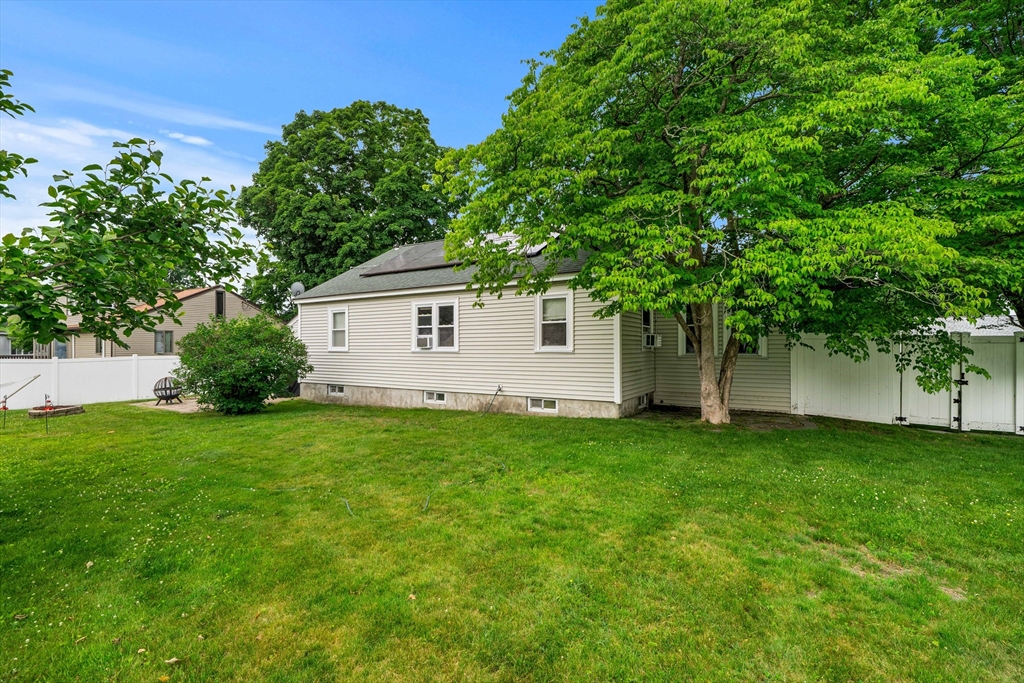 23 Mifflin Dr