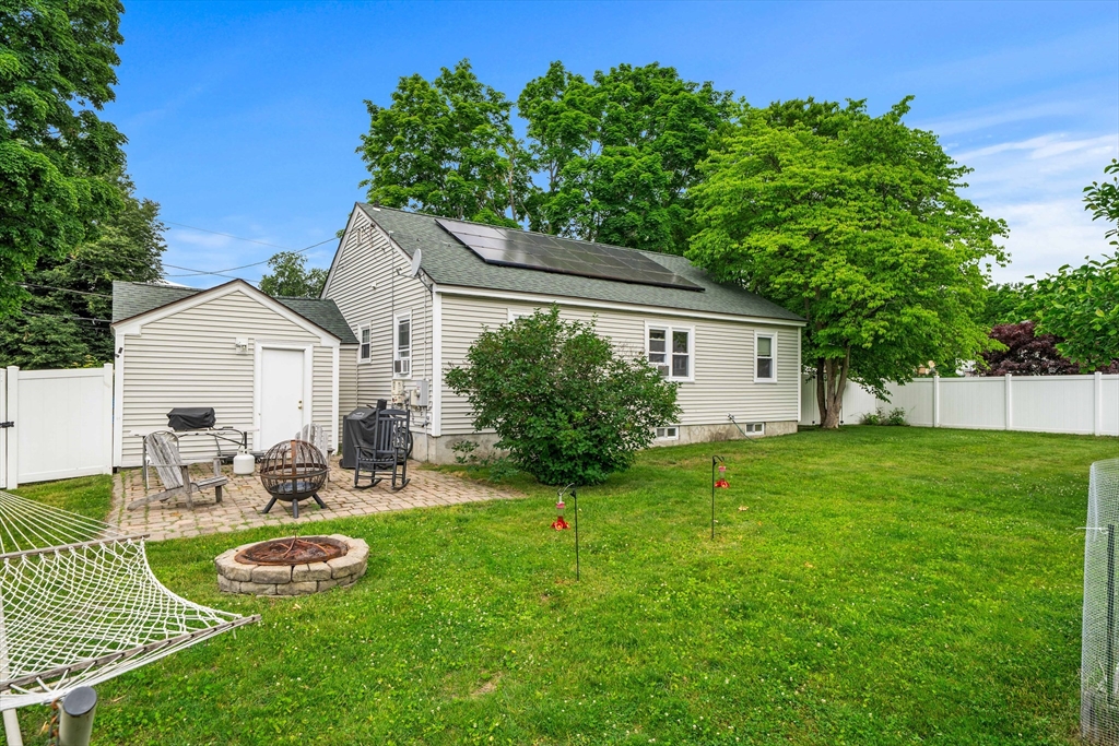 23 Mifflin Dr