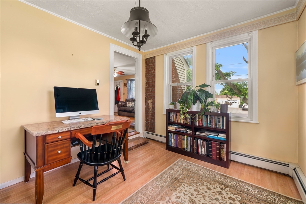 23 Mifflin Dr
