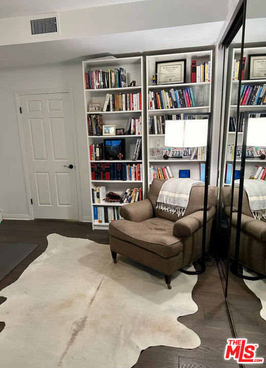 11815 Dorothy St Unit: 1