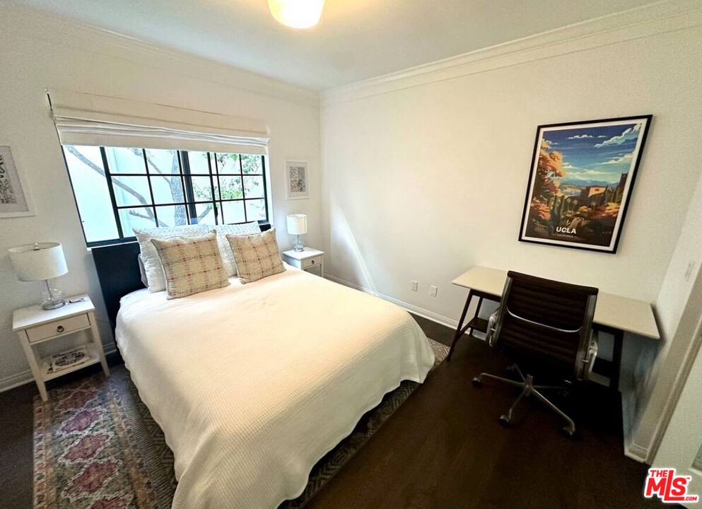 11815 Dorothy St Unit: 1