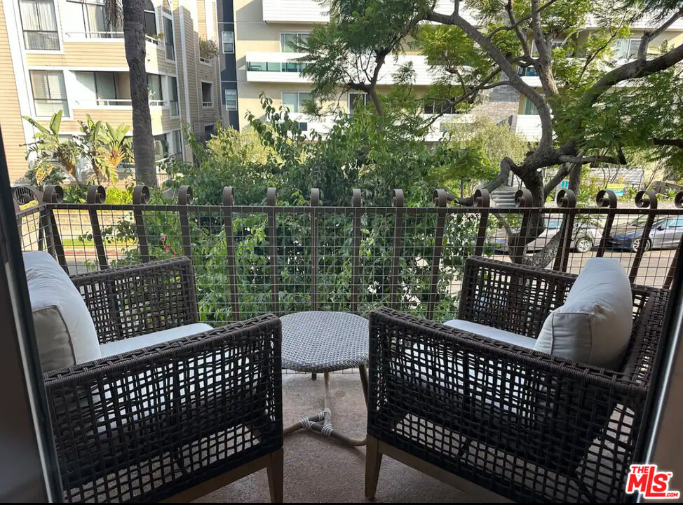 11815 Dorothy St Unit: 1