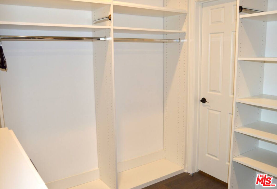 11815 Dorothy St Unit: 1
