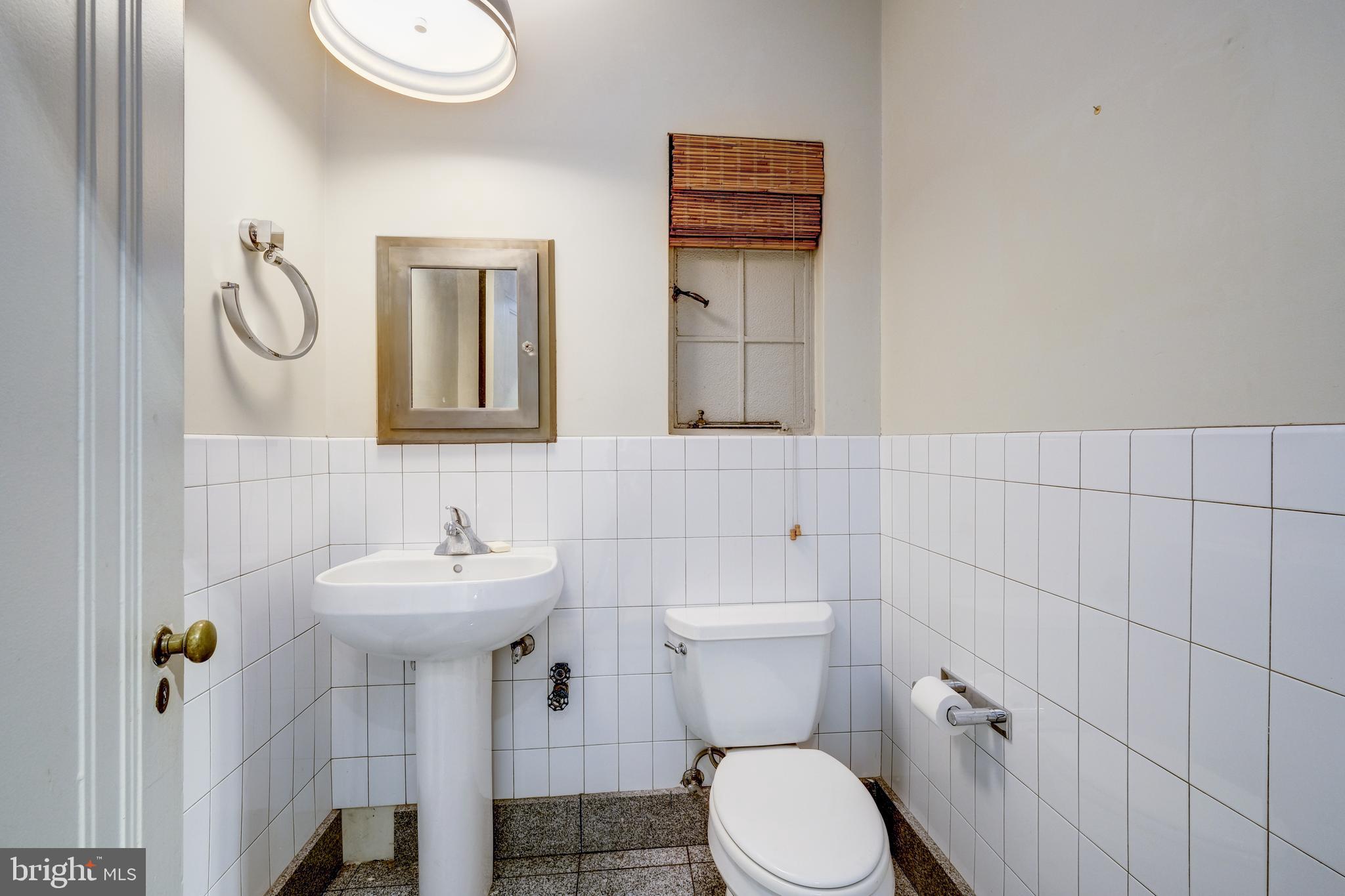 2101 CONNECTICUT AVENUE NW Unit: 58