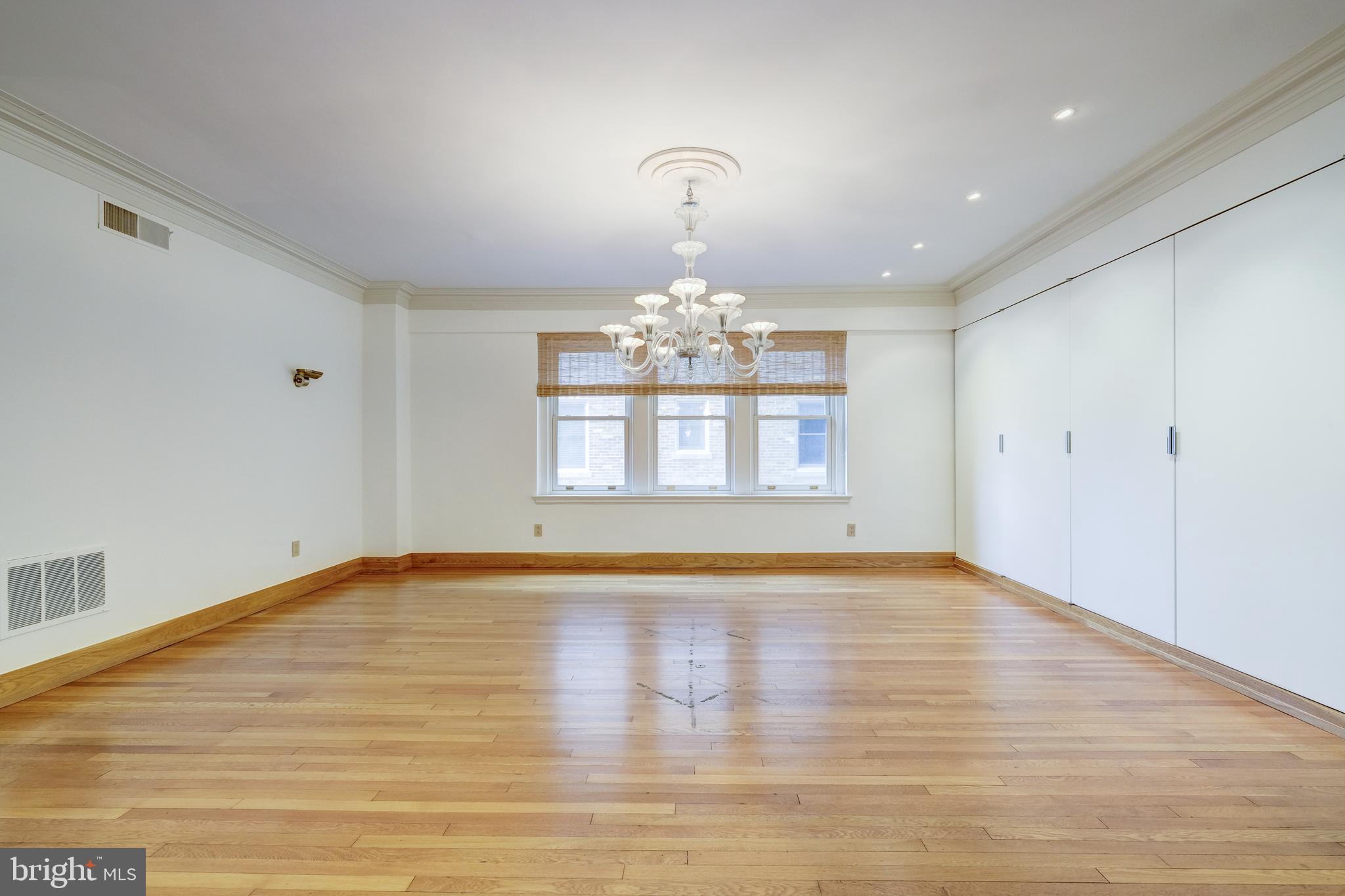 2101 CONNECTICUT AVENUE NW Unit: 58