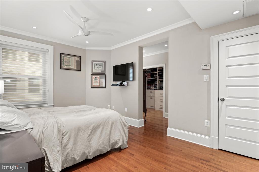 2153 CALIFORNIA STREET NW Unit: 402