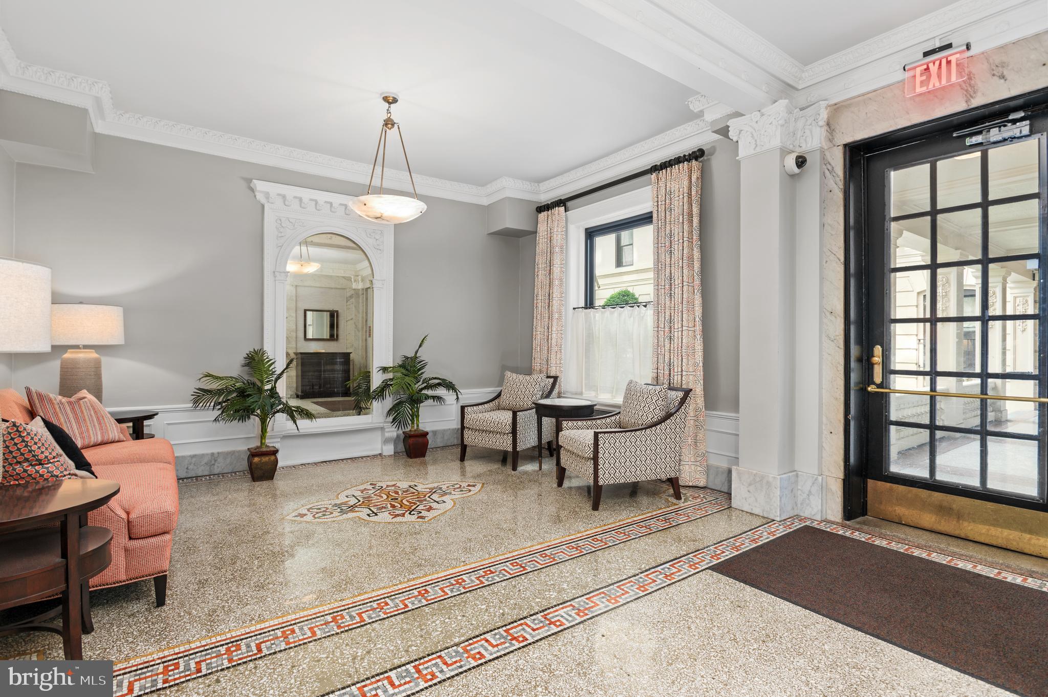 2153 CALIFORNIA STREET NW Unit: 402