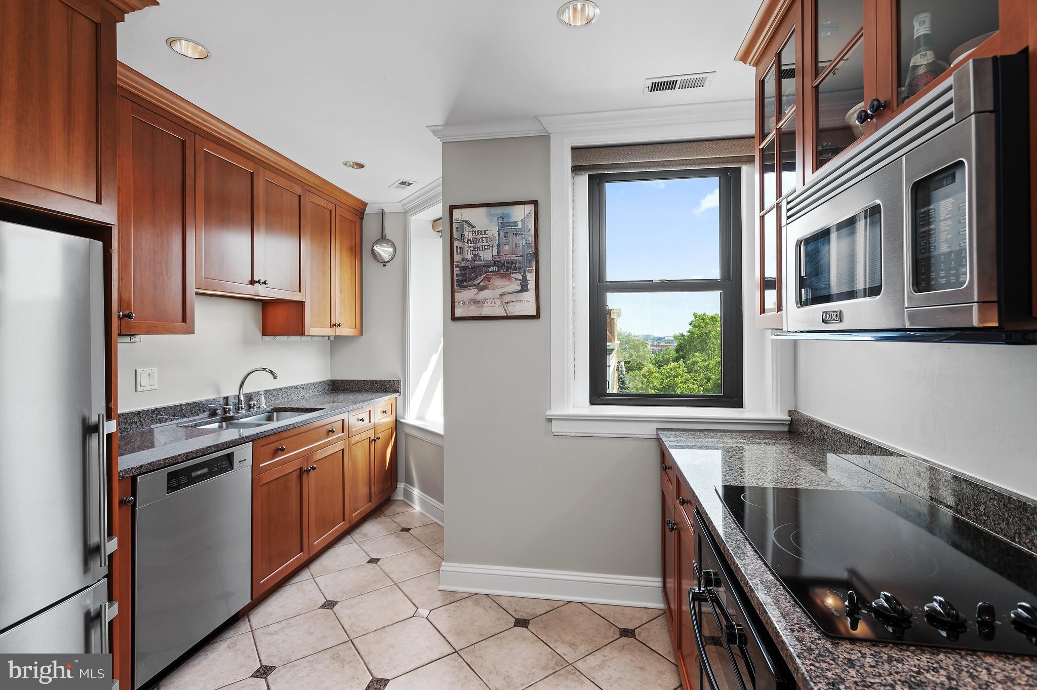 2153 CALIFORNIA STREET NW Unit: 402