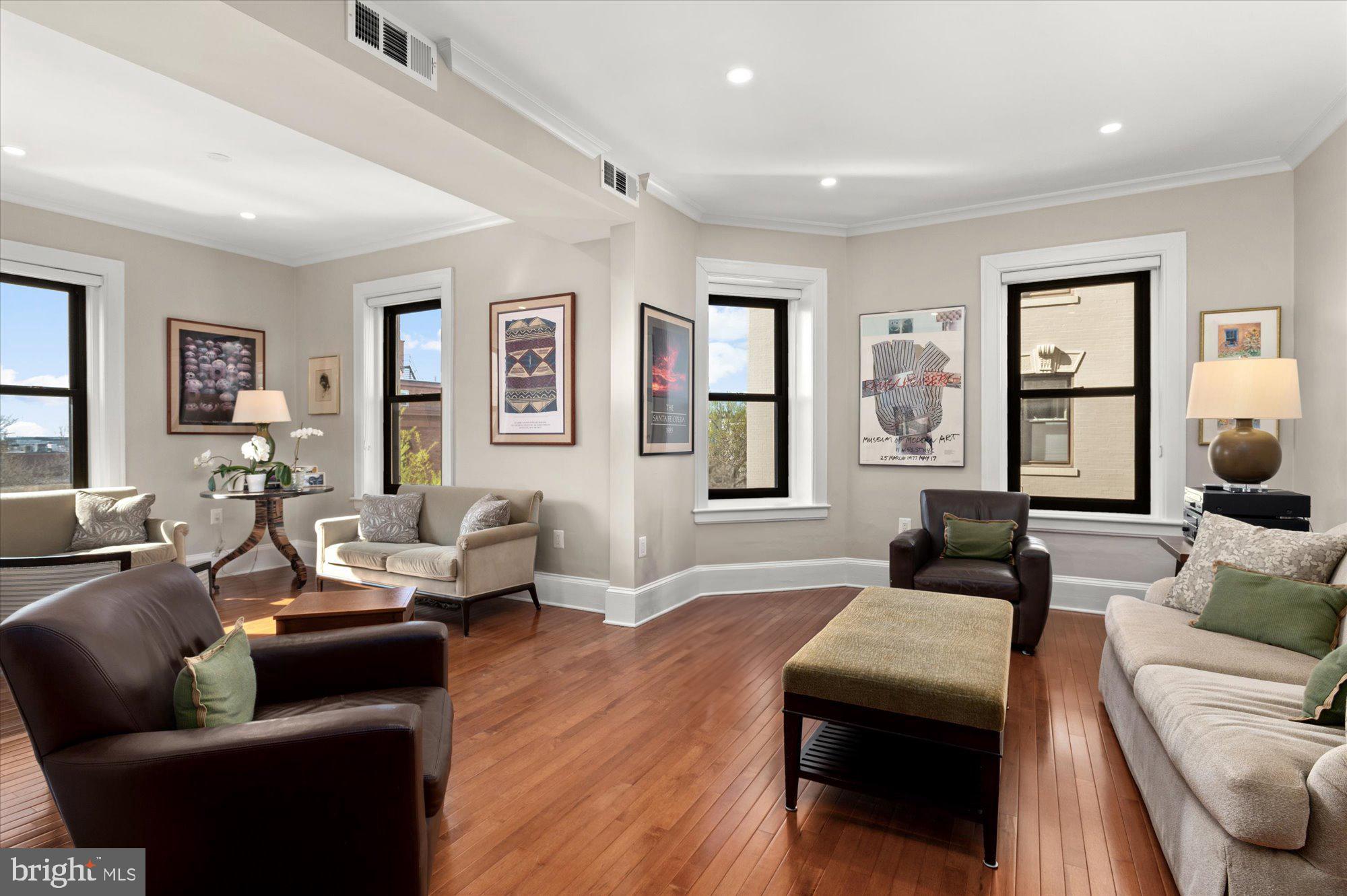 2153 CALIFORNIA STREET NW Unit: 402