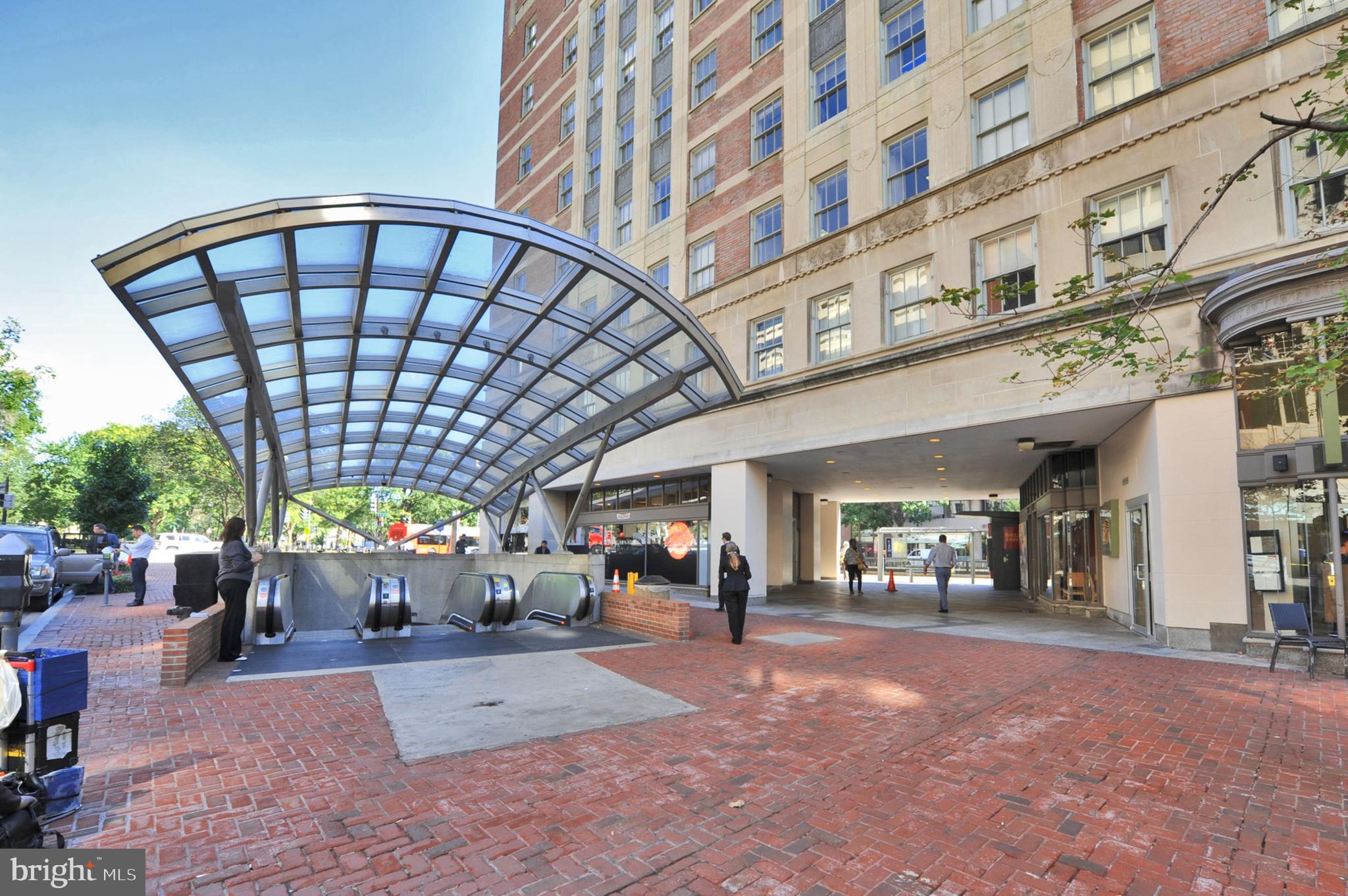 2153 CALIFORNIA STREET NW Unit: 402