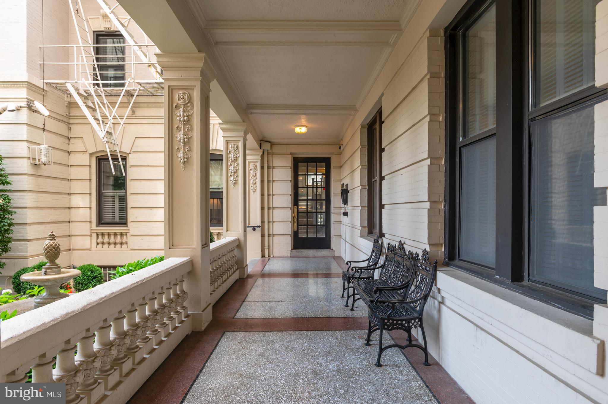 2153 CALIFORNIA STREET NW Unit: 402