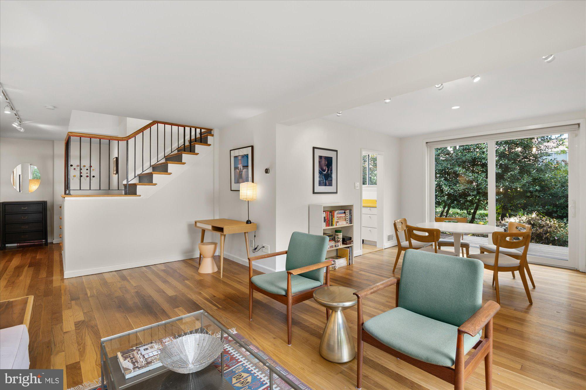817 3rd STREET SW Unit: 315