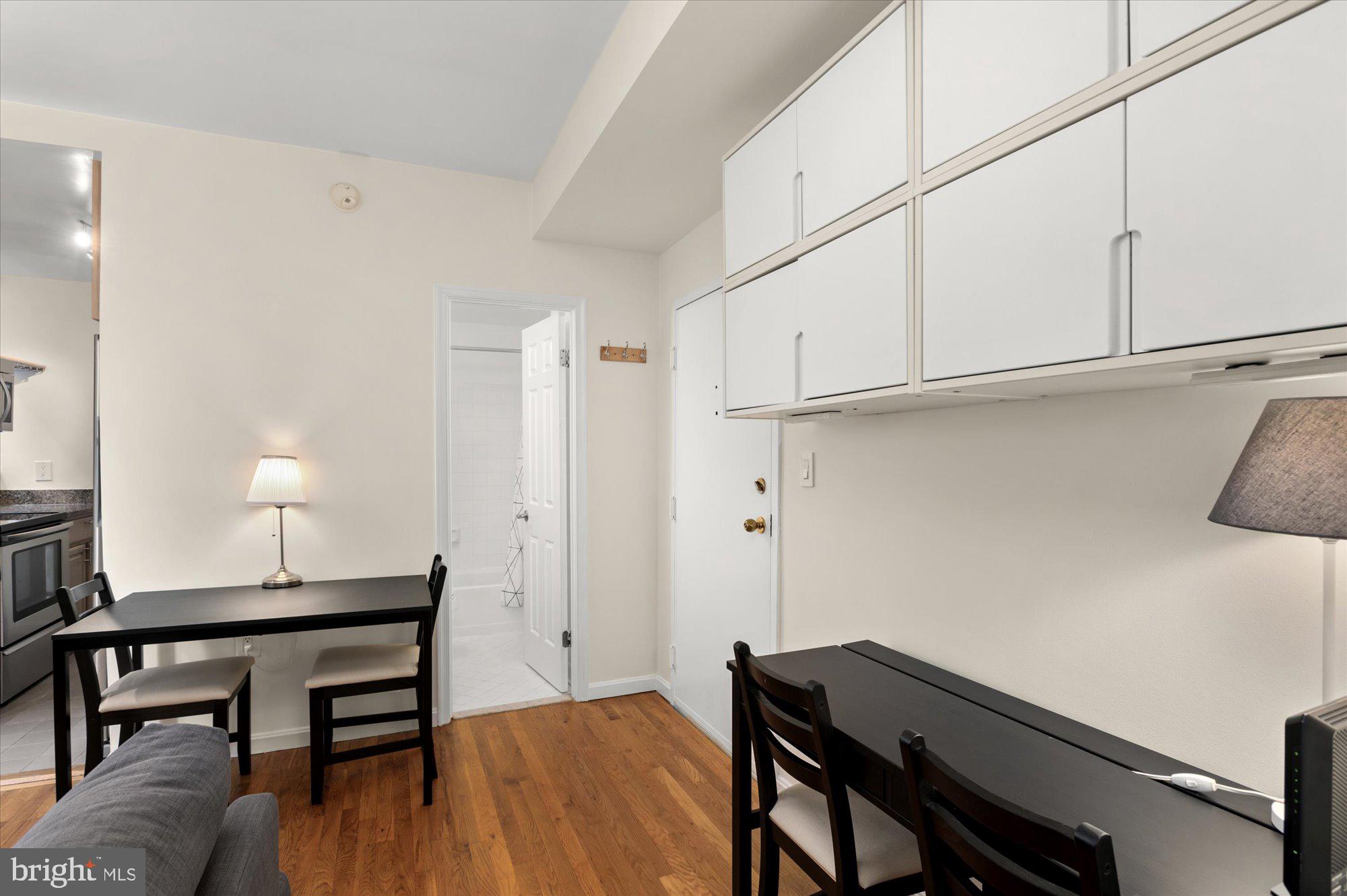 2145 California St NW #203