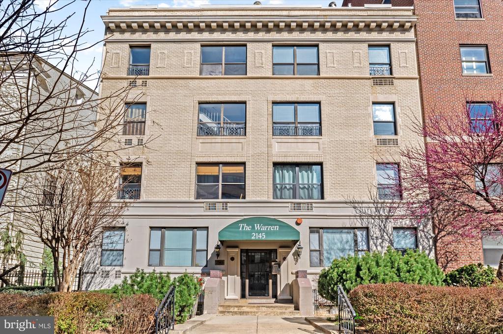 2145 California St NW #203