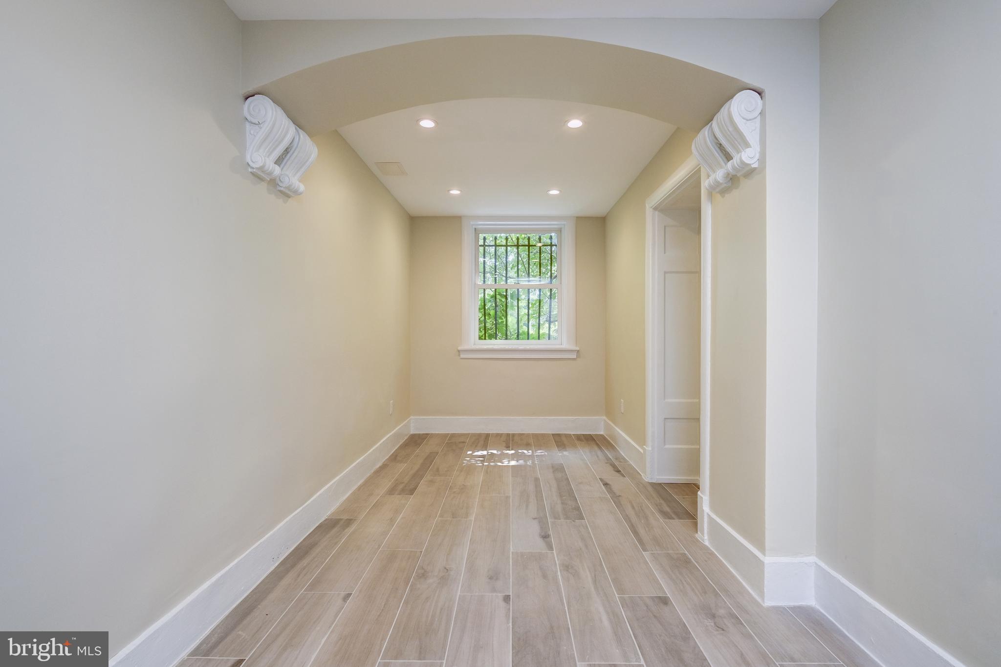 2339 Massachusetts Ave NW #4