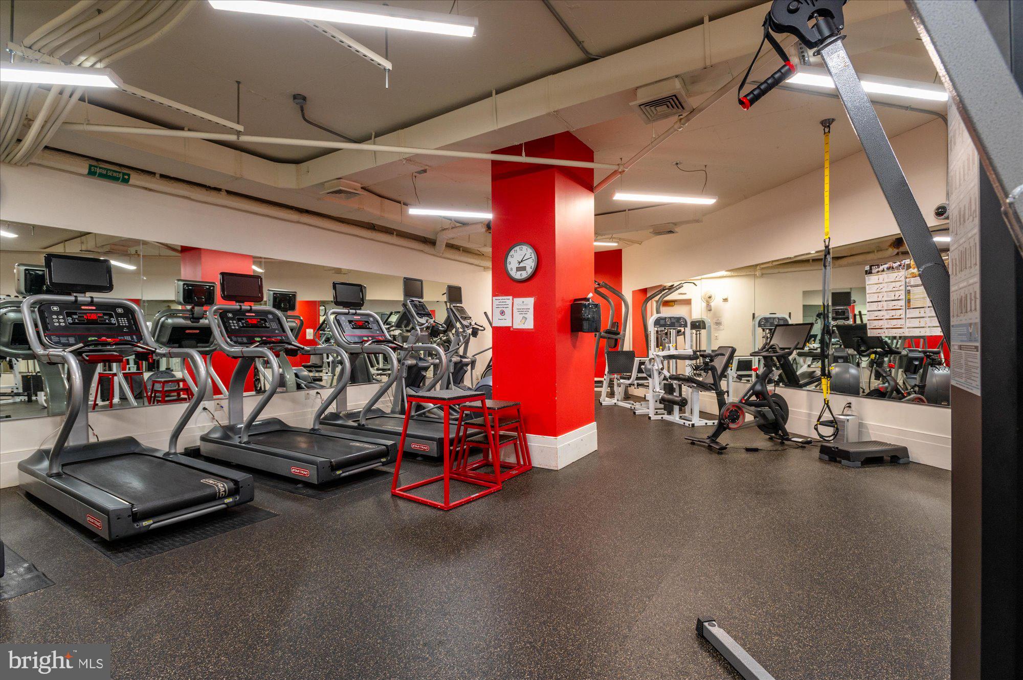 2425 L St NW #524
