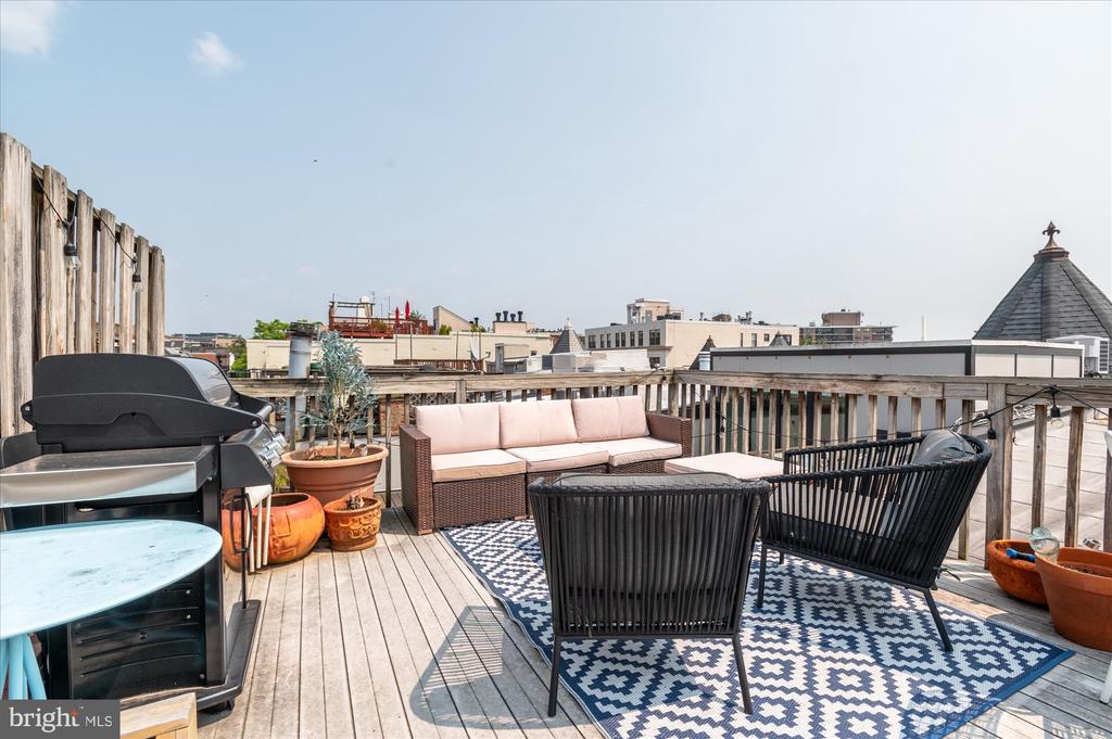 1755 Willard St NW #3