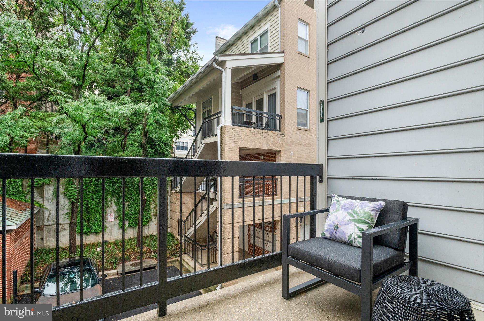 2413-1/2 20th St NW #3