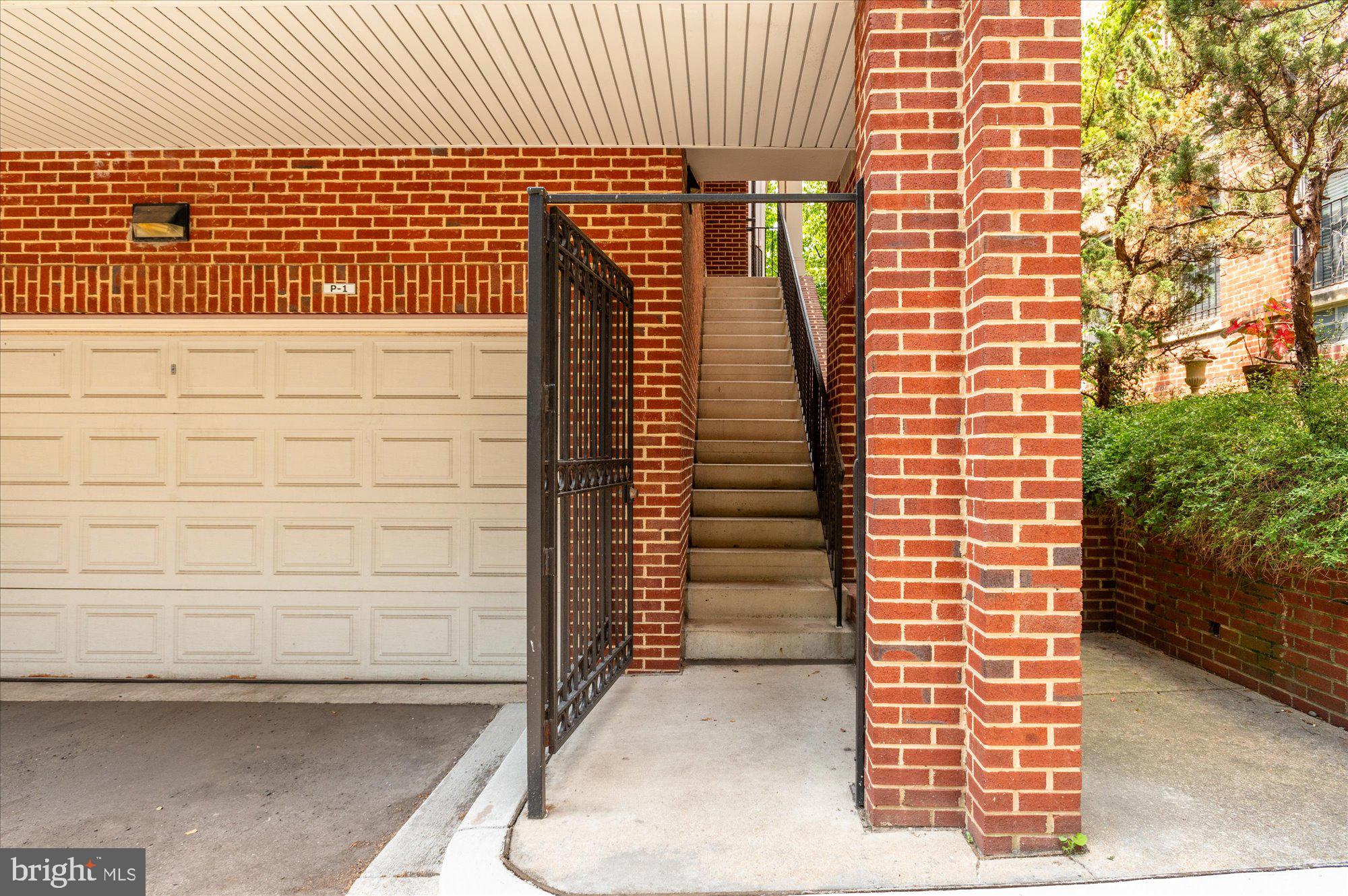 2413-1/2 20th St NW #3
