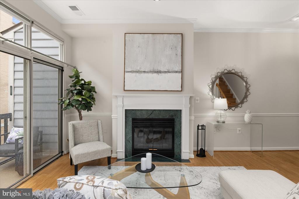 2413-1/2 20th St NW #3