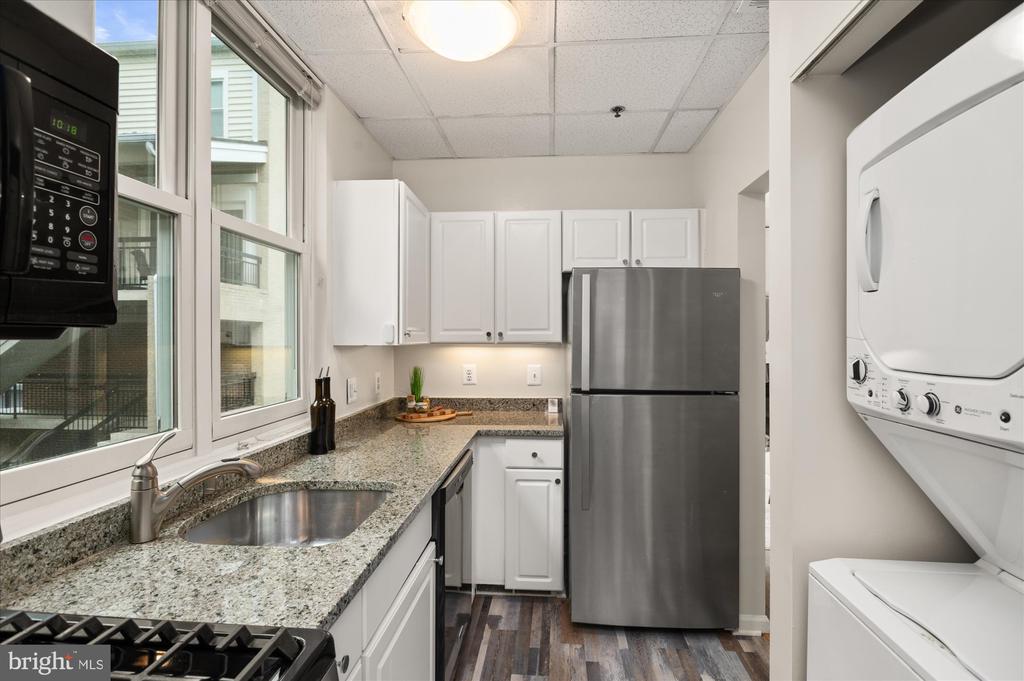 2413-1/2 20th St NW #3