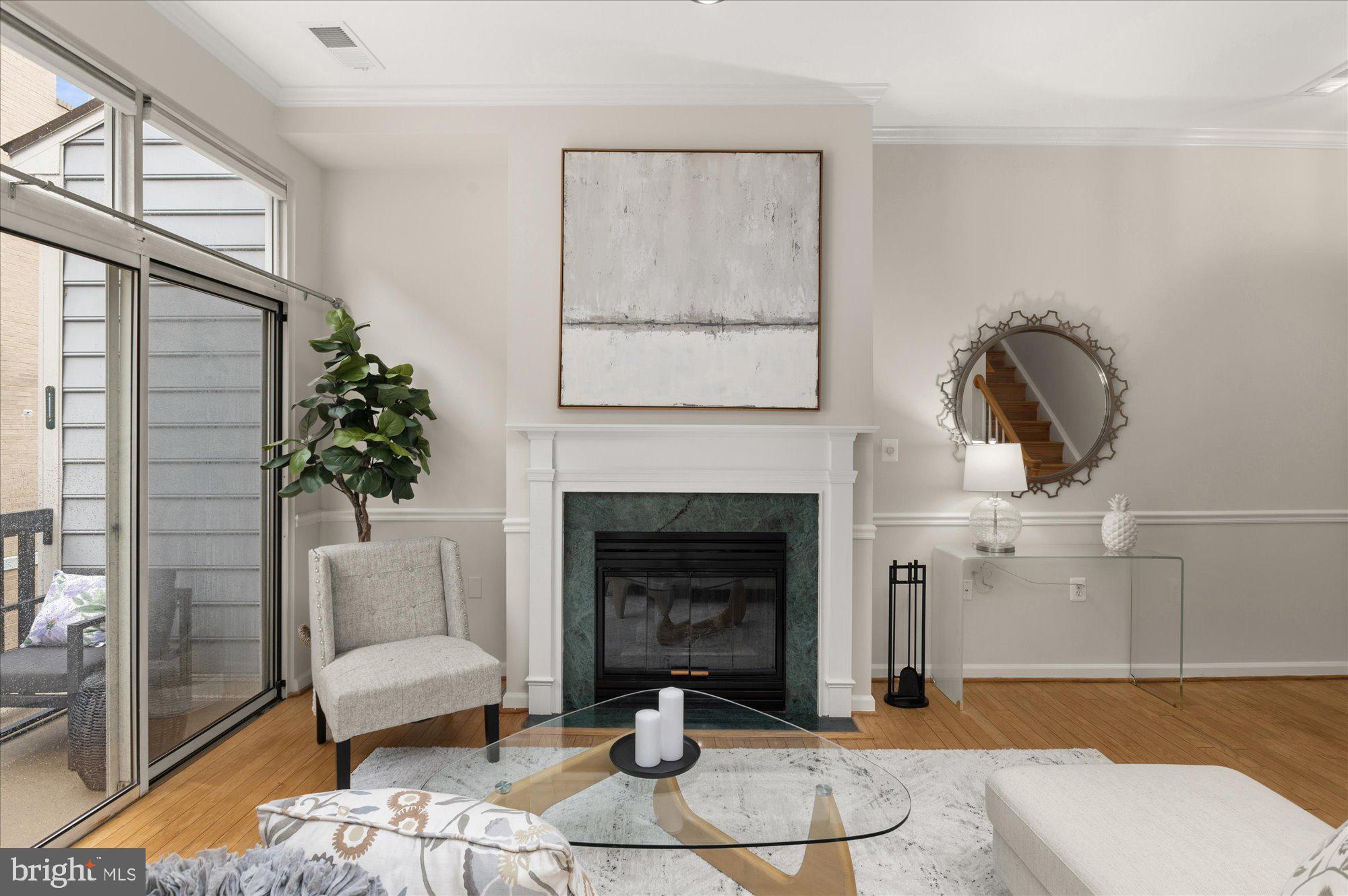 2413-1/2 20th St NW #3