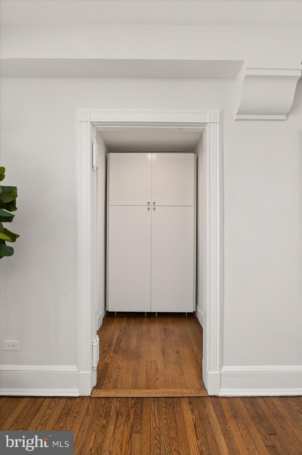 1901 Wyoming Ave NW #77