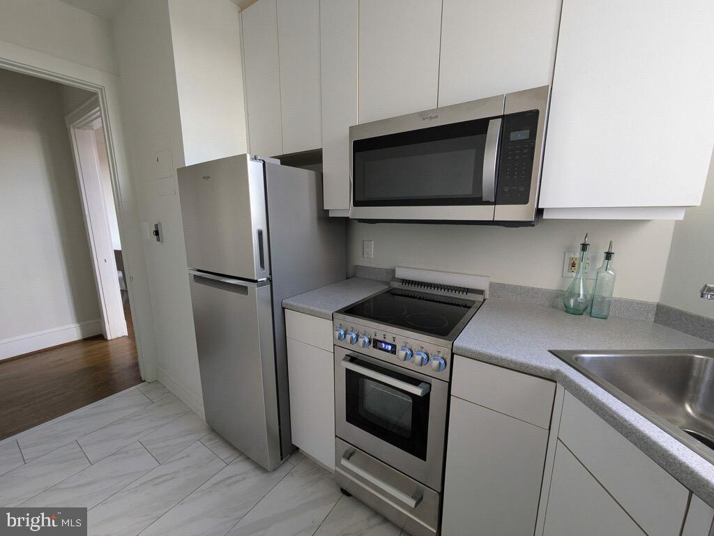 1901 Wyoming Ave NW #77