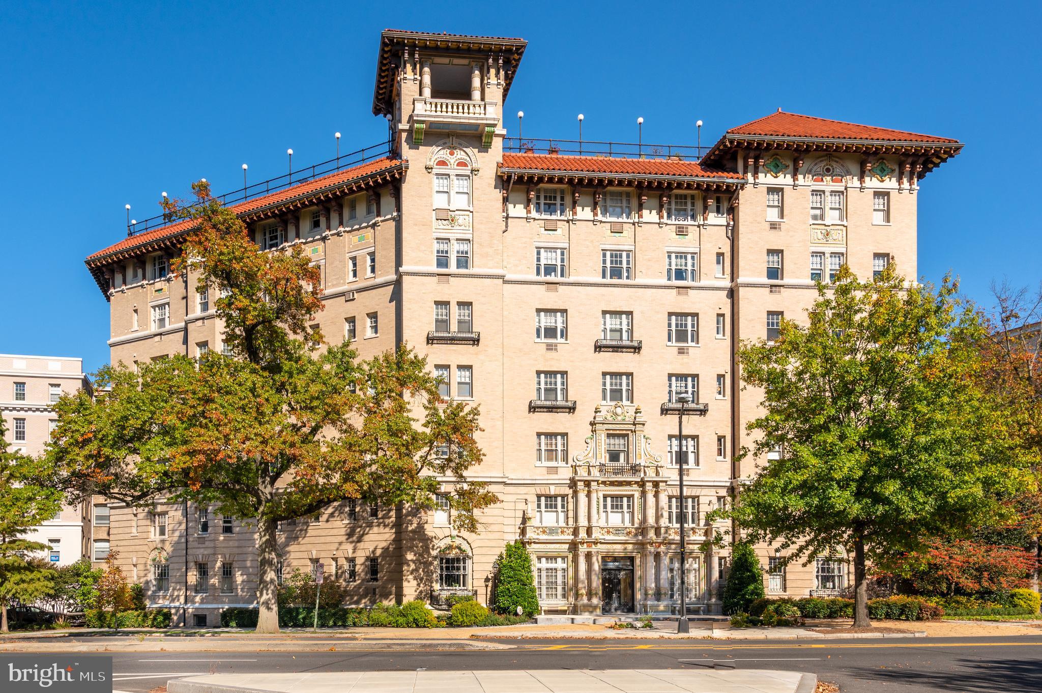 2311 Connecticut Ave NW #102