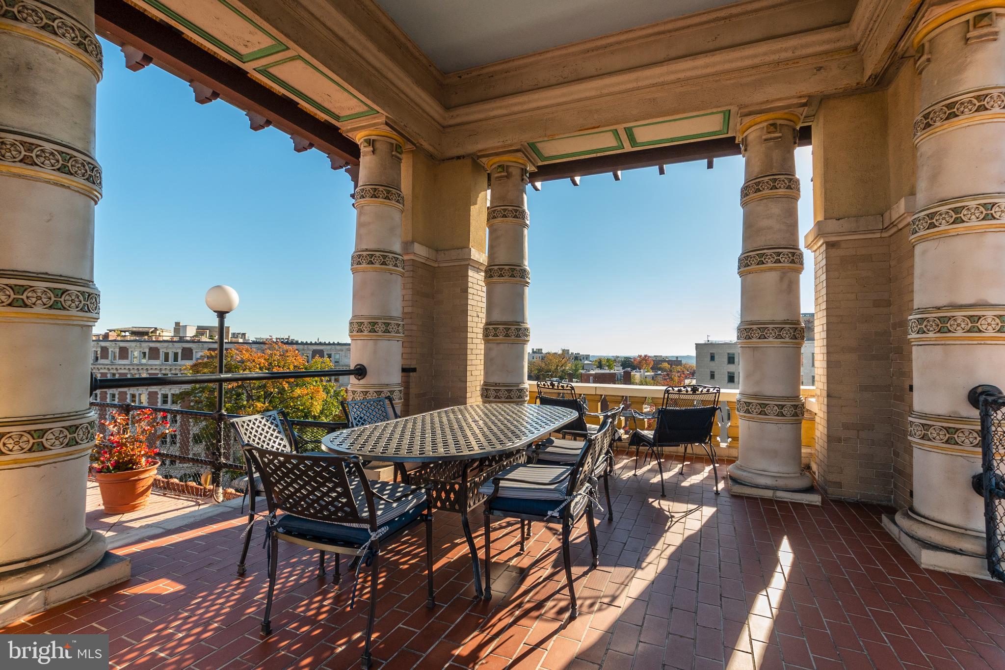 2311 Connecticut Ave NW #102