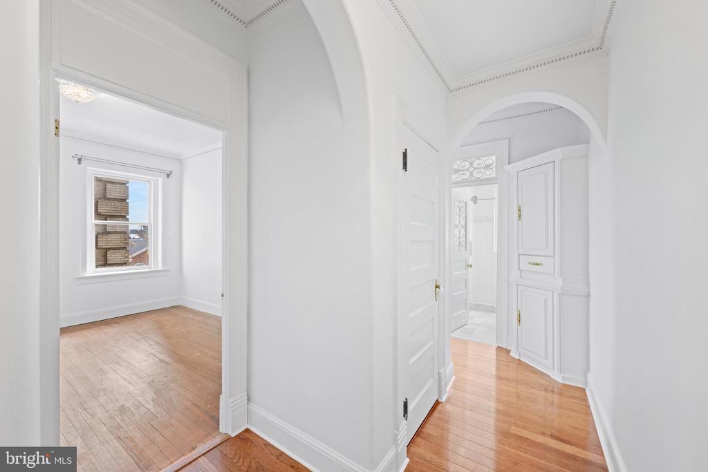 2122 California St NW #355